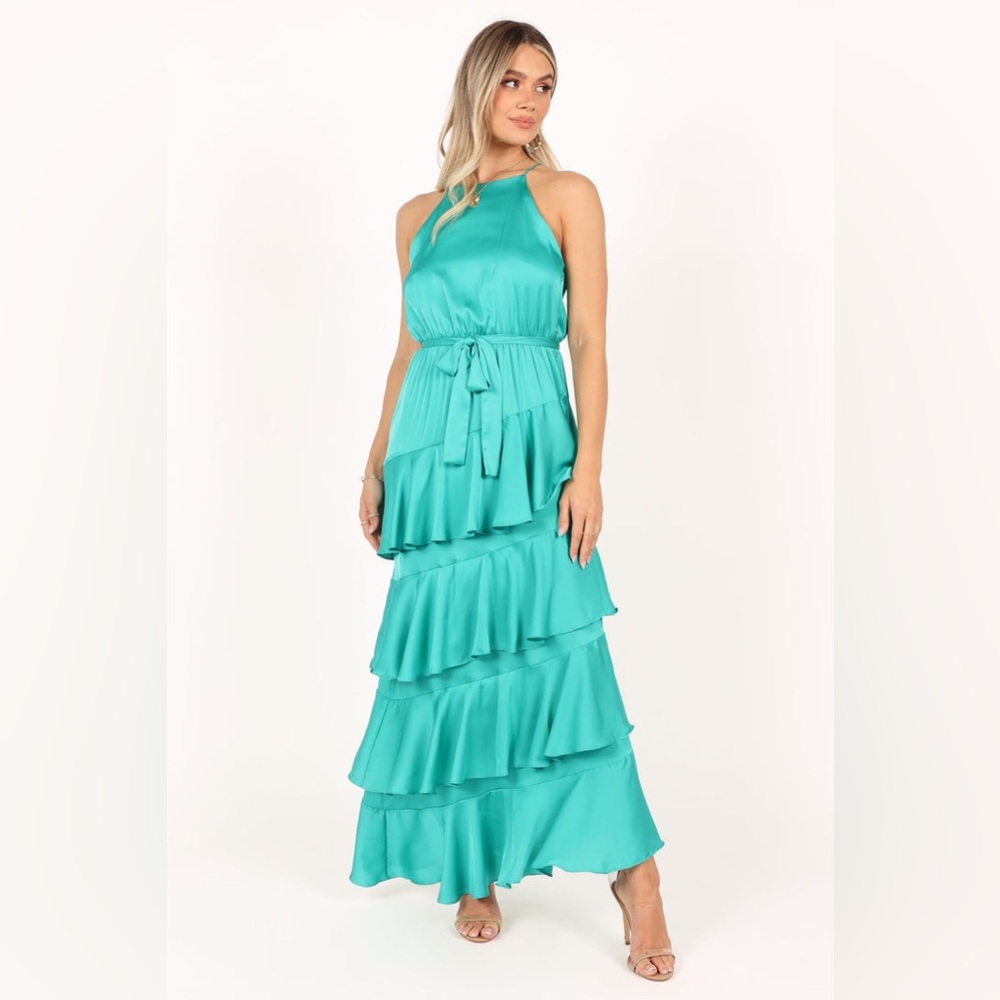 ANNALISE TIERED MAXI DRESS - TEAL
Size 6